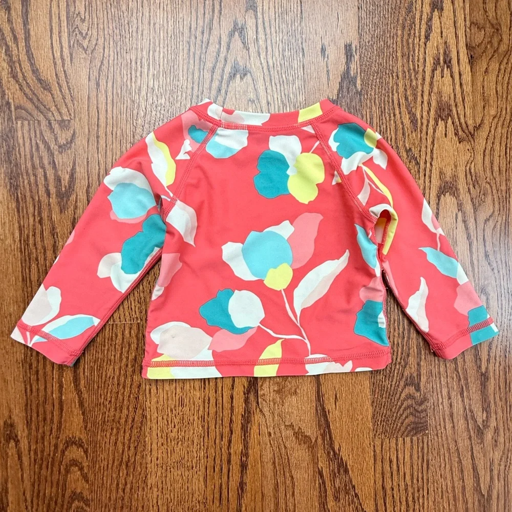Tea Collection Long Sleeve Rashguard 9-12 Months - Picture 2 of 8